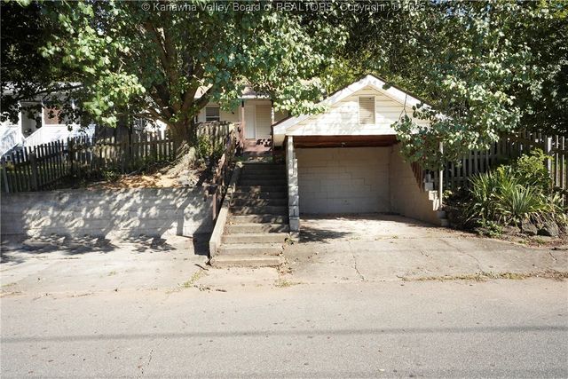 248 1st Avenue, Ripley, WV 25271