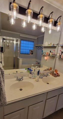 12314 Brentleywood Lane, Houston, TX 77070