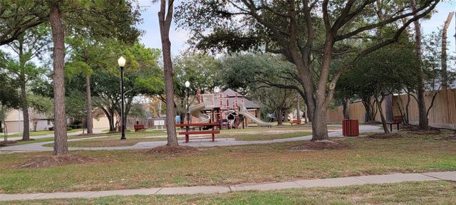 12314 Brentleywood Lane, Houston, TX 77070