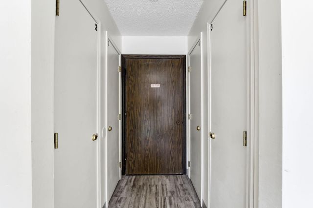 810 Old Settlers Trail 3, Hopkins, MN 55343