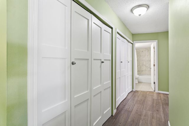 810 Old Settlers Trail 3, Hopkins, MN 55343