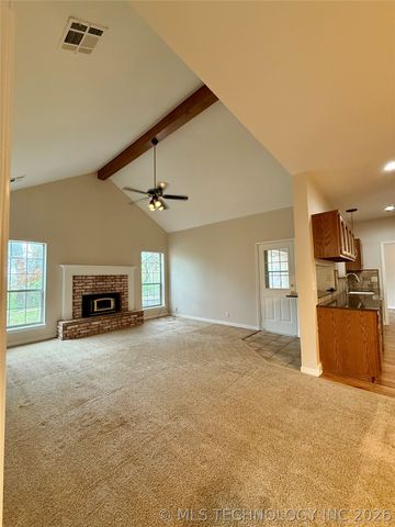 1409 W Quinton Street, Broken Arrow, OK 74011