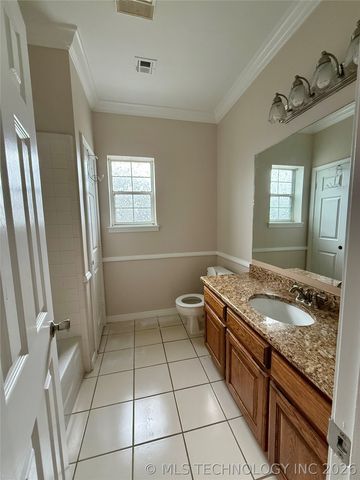 1409 W Quinton Street, Broken Arrow, OK 74011