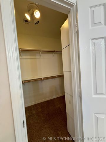 1409 W Quinton Street, Broken Arrow, OK 74011