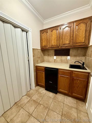 1409 W Quinton Street, Broken Arrow, OK 74011