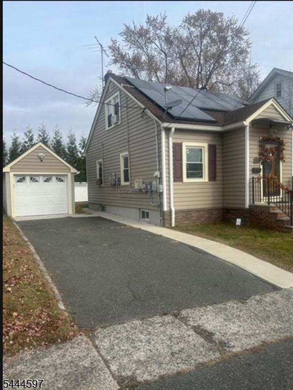 2105 Melrose Pkwy, Union Twp., NJ 07083 — exterior