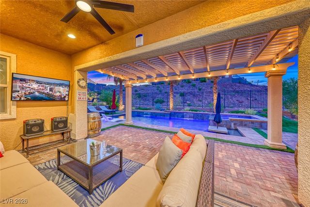 70 Portezza Drive, Henderson, NV 89011