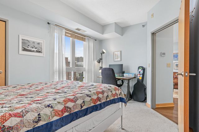 2600 University SE 319, Minneapolis, MN 55414