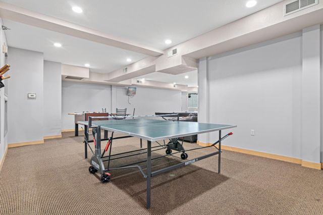 2600 University SE 319, Minneapolis, MN 55414
