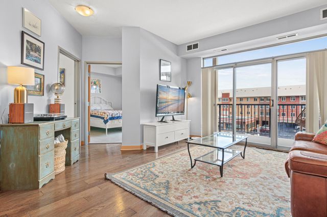 2600 University SE 319, Minneapolis, MN 55414