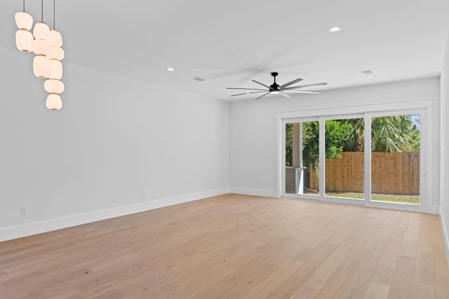 848 Tropic Avenue, Fort Walton Beach, FL 32548