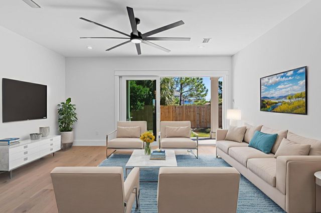 848 Tropic Avenue, Fort Walton Beach, FL 32548