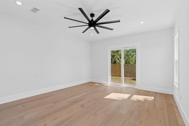 848 Tropic Avenue, Fort Walton Beach, FL 32548