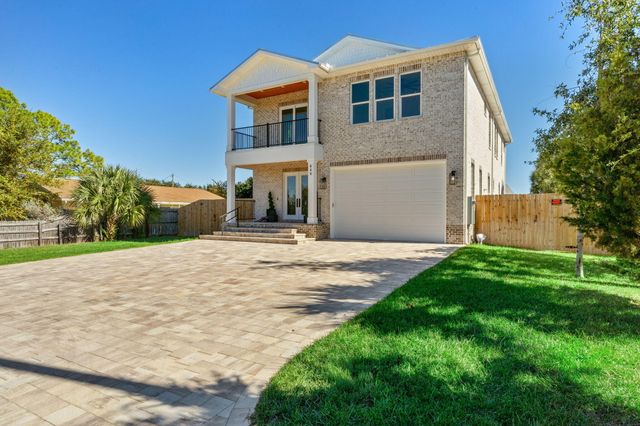 848 Tropic Avenue, Fort Walton Beach, FL 32548