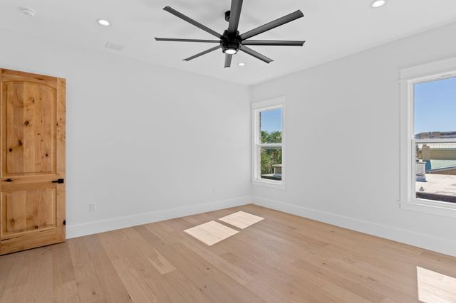 848 Tropic Avenue, Fort Walton Beach, FL 32548