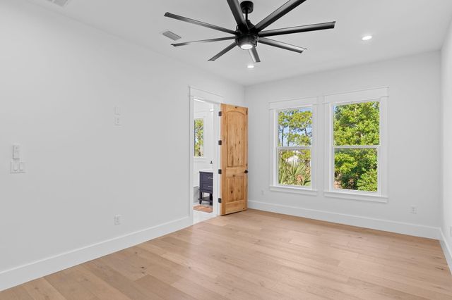 848 Tropic Avenue, Fort Walton Beach, FL 32548