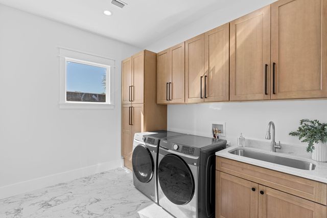 848 Tropic Avenue, Fort Walton Beach, FL 32548