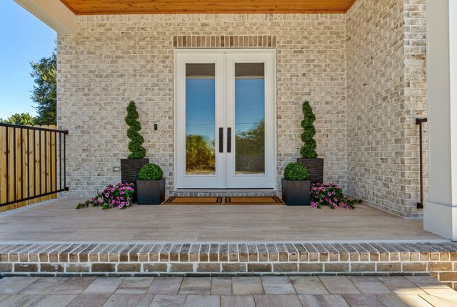 848 Tropic Avenue, Fort Walton Beach, FL 32548