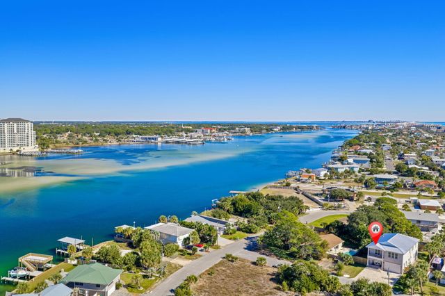 848 Tropic Avenue, Fort Walton Beach, FL 32548