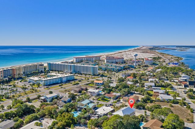 848 Tropic Avenue, Fort Walton Beach, FL 32548