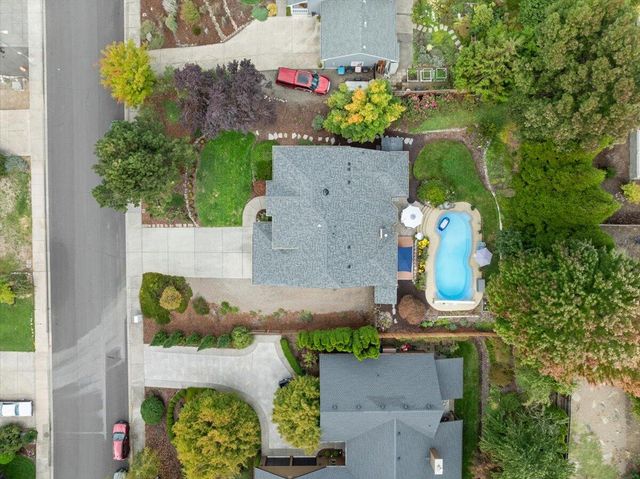 4274 Tamarack Drive, Medford, OR 97504