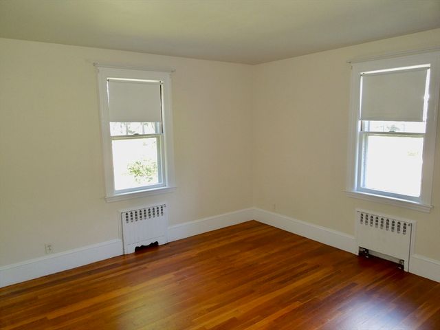 2 Briarwood Court, Kingston, MA 02364