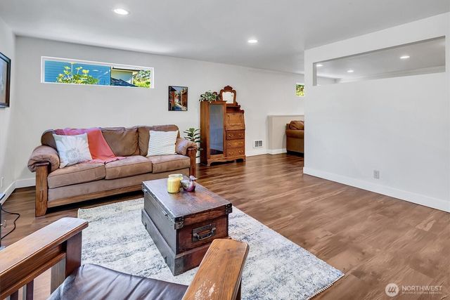 26708 NE Cherry Street, Duvall, WA 98019