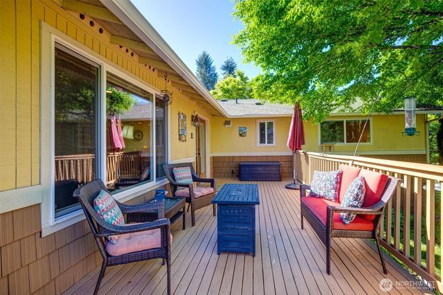 26708 NE Cherry Street, Duvall, WA 98019