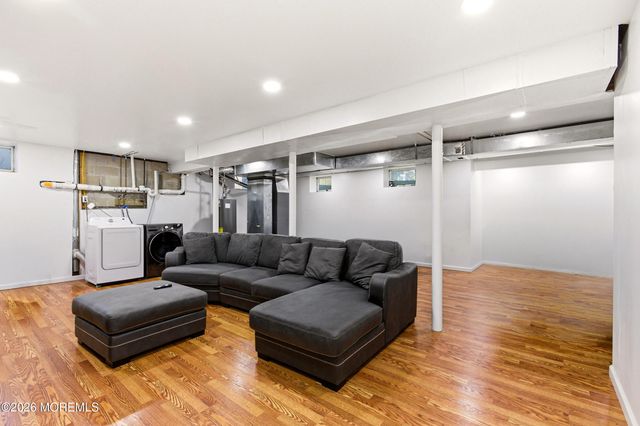 2433 Huckleberry Road, Manchester, NJ 08759