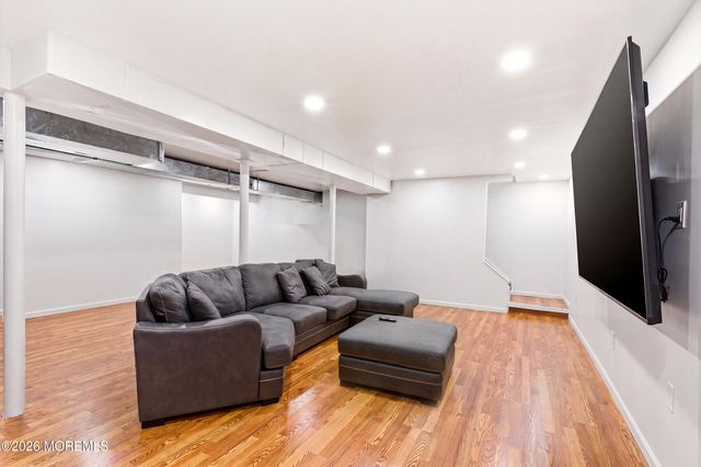 2433 Huckleberry Road, Manchester, NJ 08759