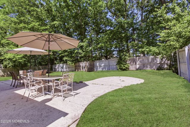 2433 Huckleberry Road, Manchester, NJ 08759