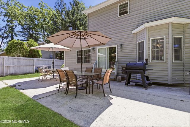2433 Huckleberry Road, Manchester, NJ 08759