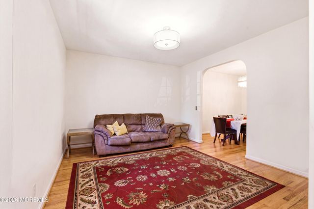 2433 Huckleberry Road, Manchester, NJ 08759