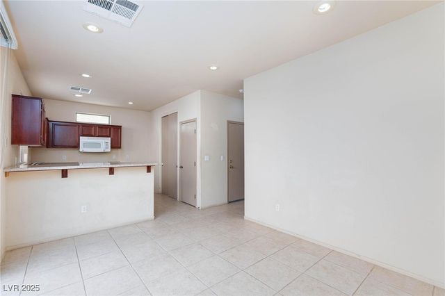 9748 Villa Lorena Avenue, Las Vegas, NV 89147