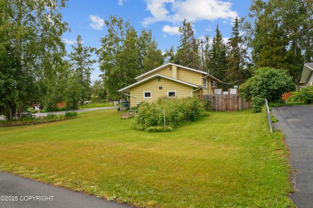 10711 Colville Street, Eagle River, AK 99577