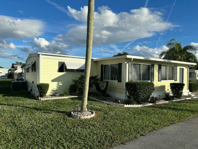 8281 South Street, Boca Raton, FL 33433