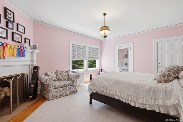 111 Stone Bridge Lane, Bedford Hills, NY 10507