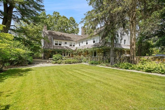 111 Stone Bridge Lane, Bedford Hills, NY 10507