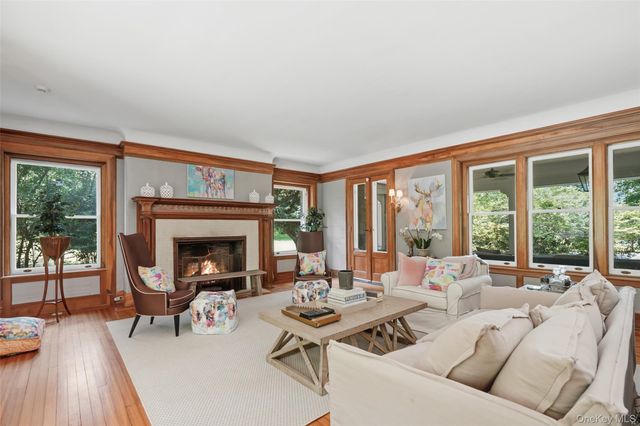 111 Stone Bridge Lane, Bedford Hills, NY 10507