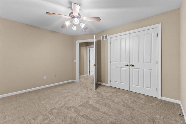 8361 S 44th STREET, Franklin, WI 53132
