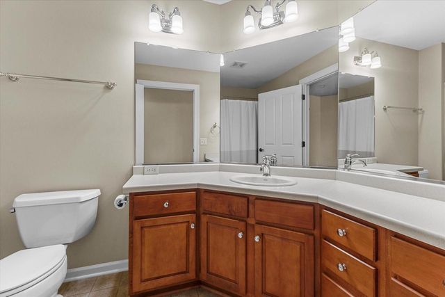 8361 S 44th STREET, Franklin, WI 53132