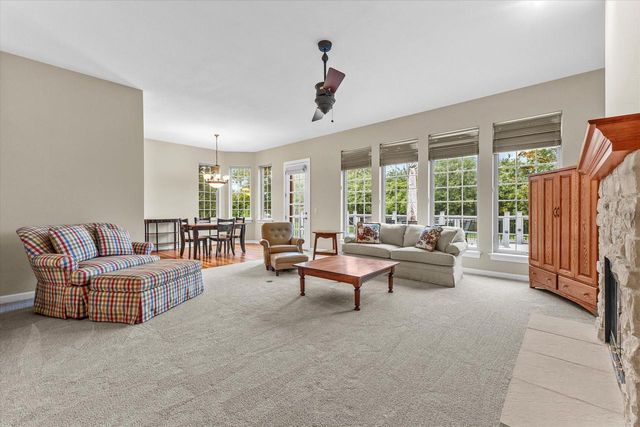 8361 S 44th STREET, Franklin, WI 53132