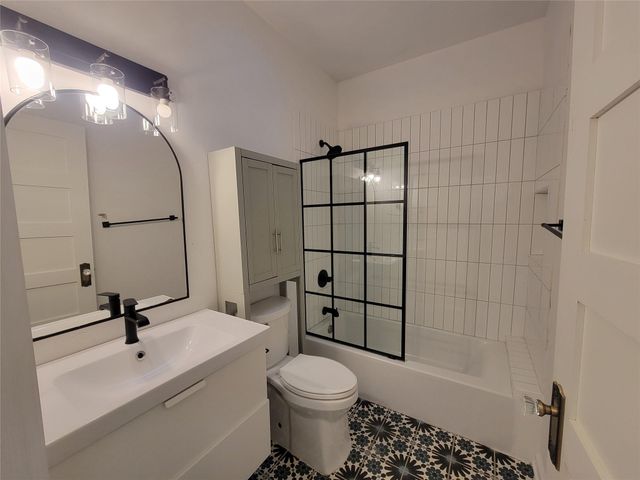306 W 42nd ST, Austin, TX 78751