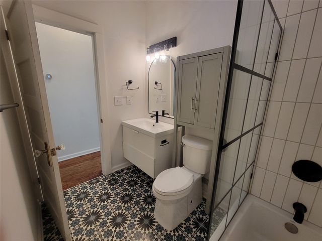 306 W 42nd ST, Austin, TX 78751
