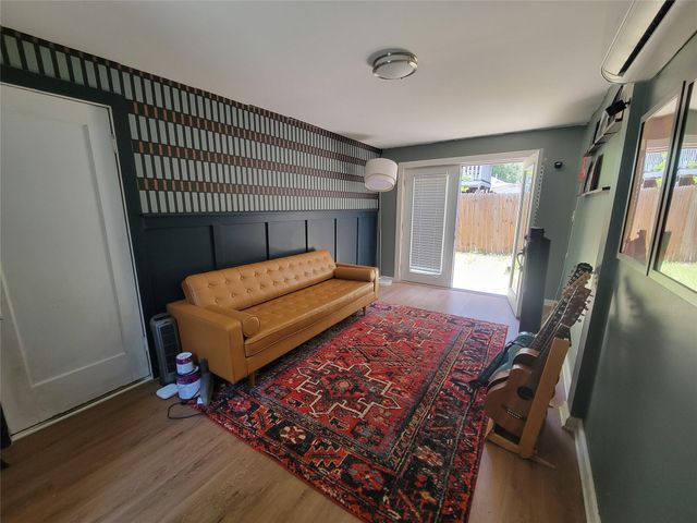 306 W 42nd ST, Austin, TX 78751