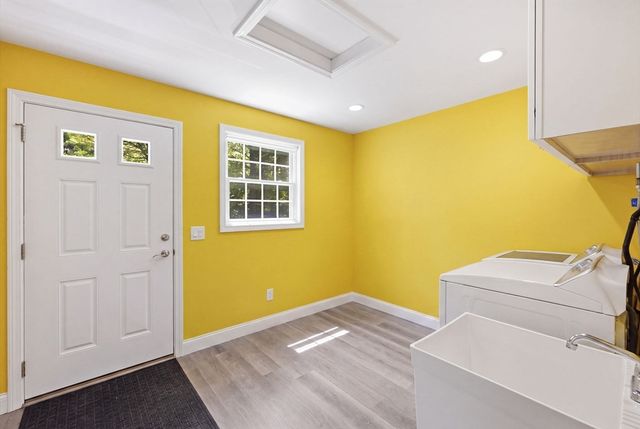 85 Waid Rd, Monson, MA 01057