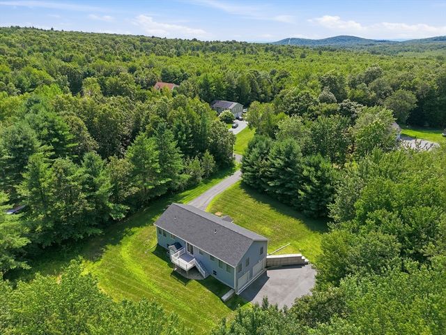 85 Waid Rd, Monson, MA 01057