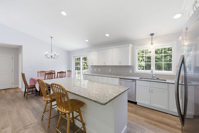 85 Waid Rd, Monson, MA 01057
