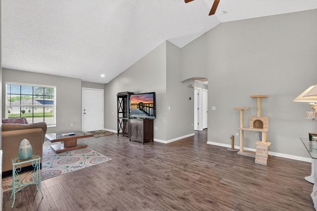 14 RANDOM PLACE, Palm Coast, FL 32164