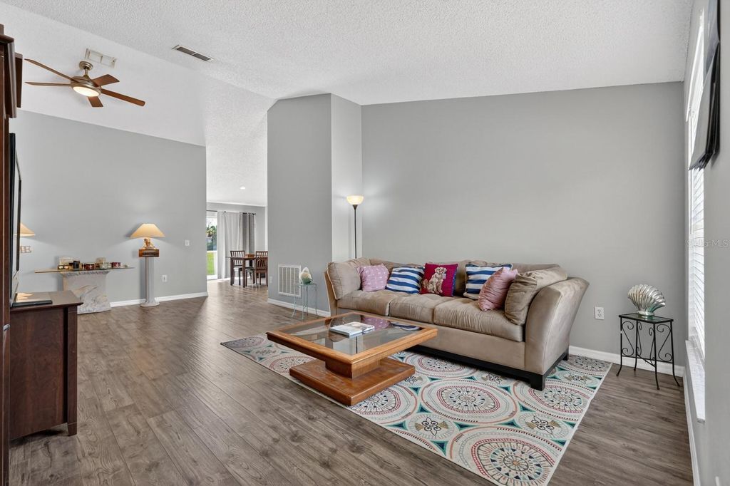 Image 3 of property listing at 14 RANDOM PLACE, Palm Coast, FL 32164